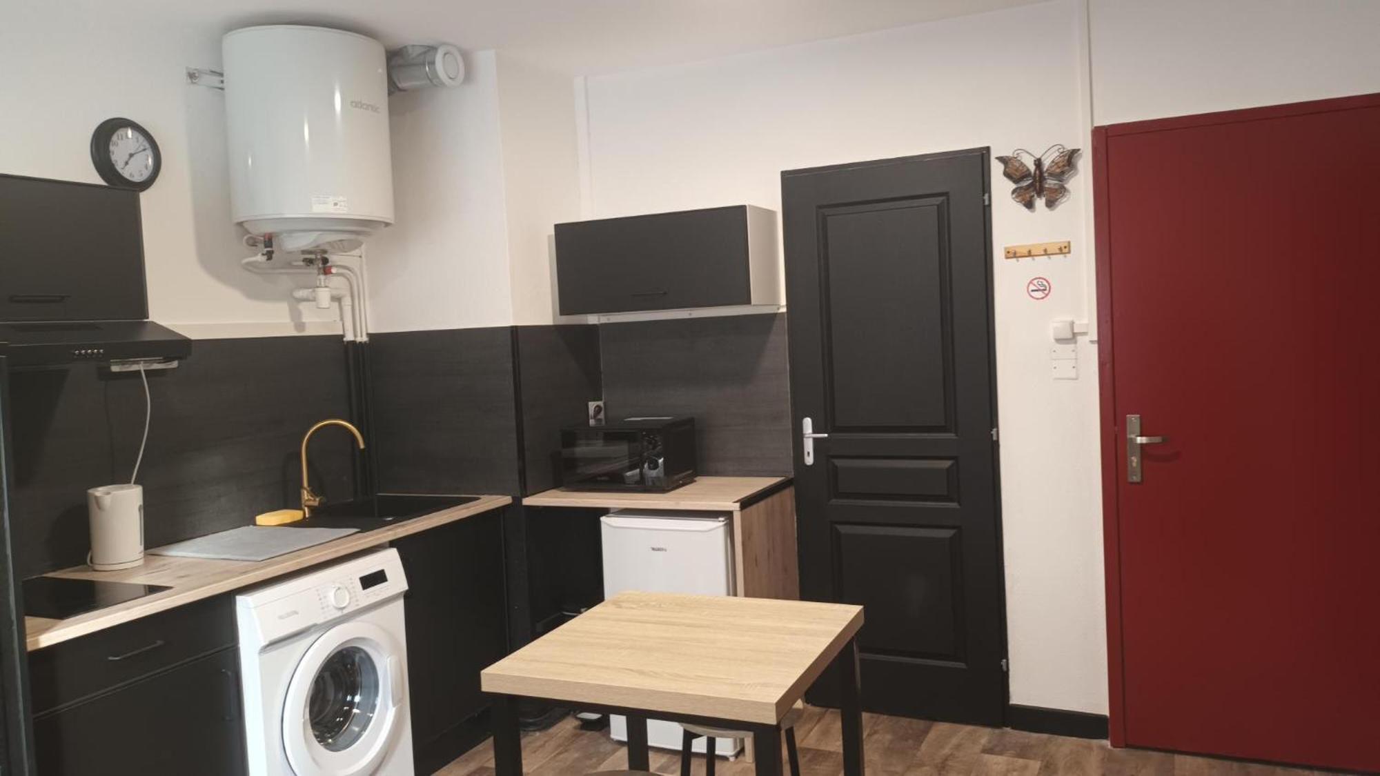 Appartement T1 Proche De Vulcania Pontaumur Dış mekan fotoğraf